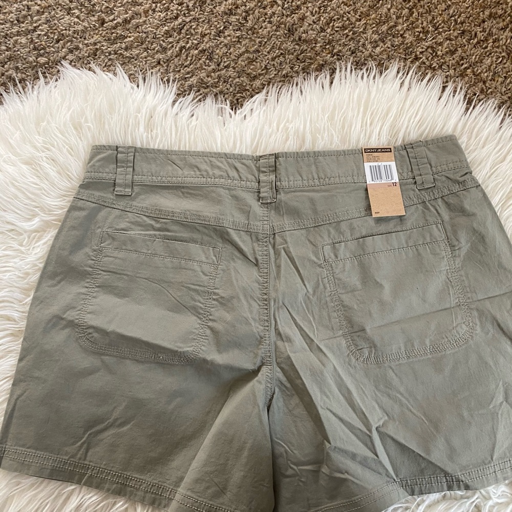 DKNY Shorts NWT